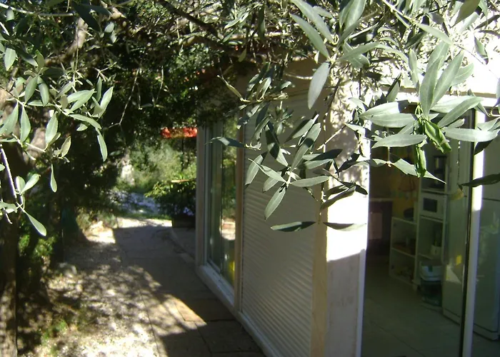 Дом отдыха A Бандоль